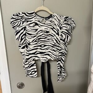 Zara zebra print puff sleeve top